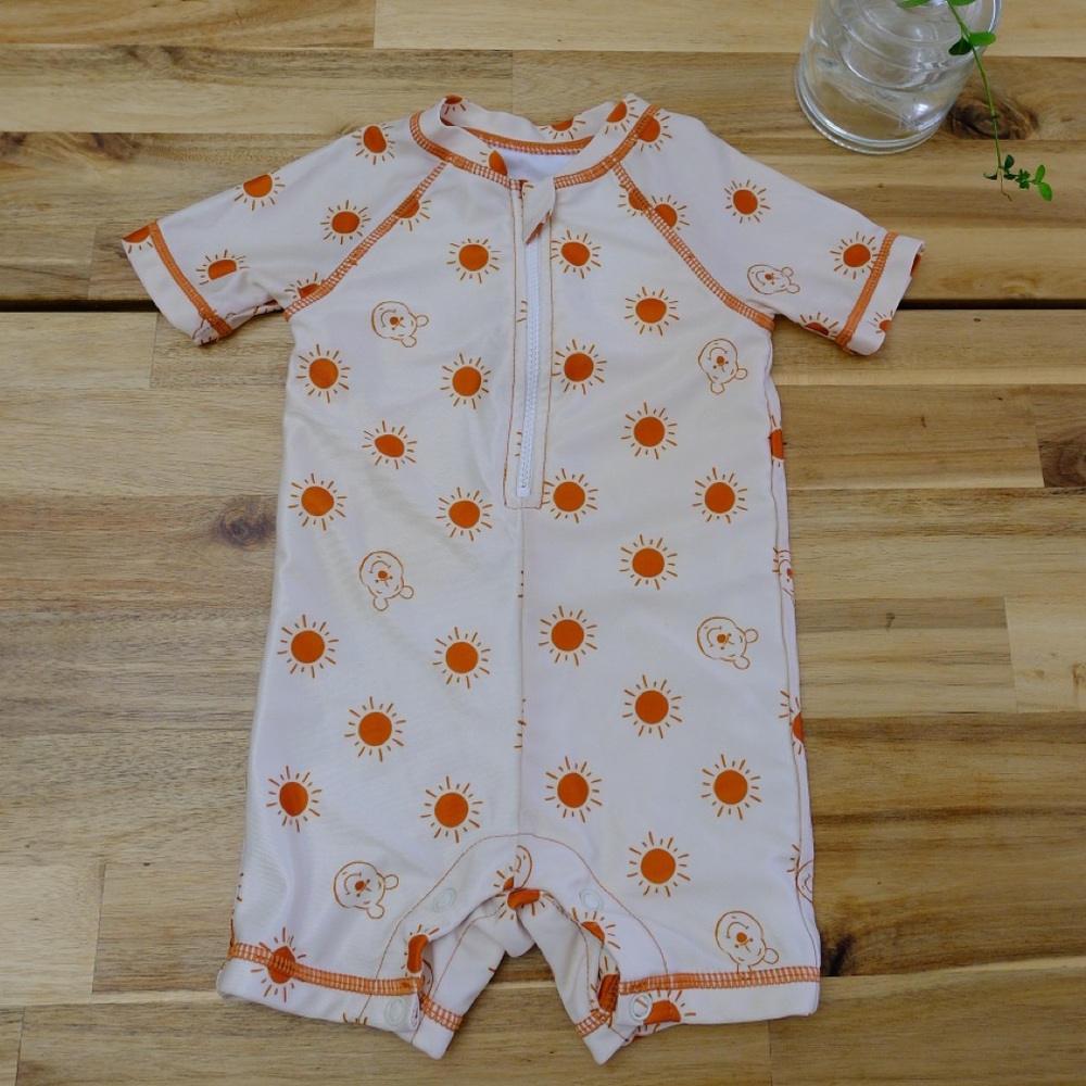 Cute winnie the pooh with sunshin baby swimsuit 8-11m